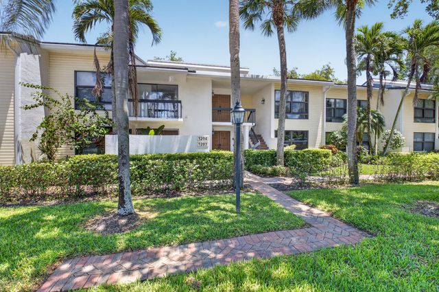 6760 Willow Wood Drive 1204, Boca Raton, FL 33434