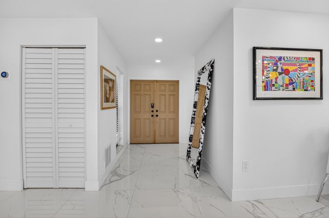 6760 Willow Wood Drive 1204, Boca Raton, FL 33434