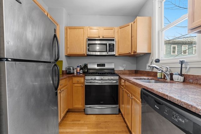331 E St 2, Boston, MA 02127