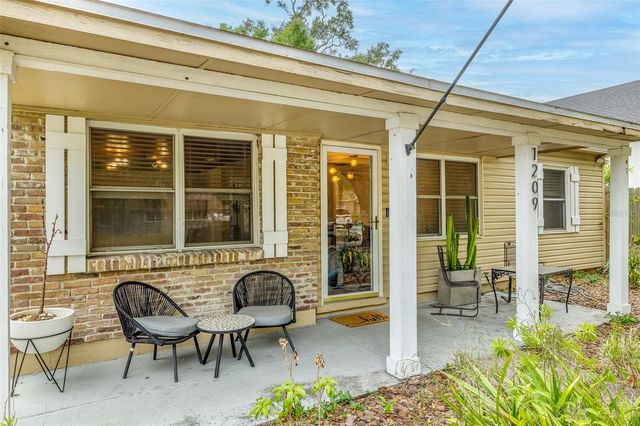 1209 E NORTH STREET, Tampa, FL 33604