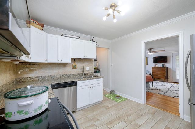1209 E NORTH STREET, Tampa, FL 33604