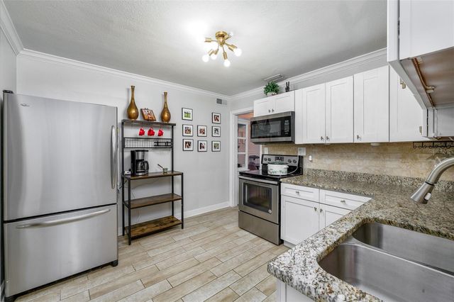 1209 E NORTH STREET, Tampa, FL 33604