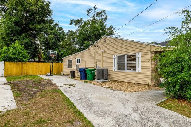 1209 E NORTH STREET, Tampa, FL 33604