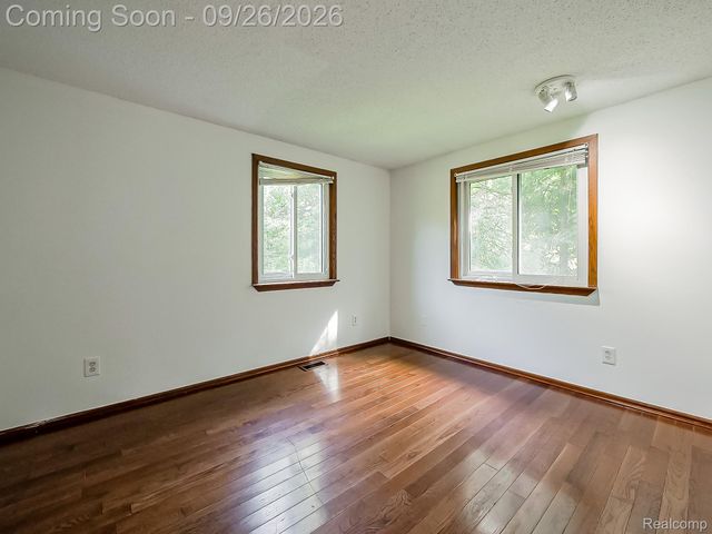 6995 Leytonstone Boulevard, West Bloomfield Charter Township, MI 48322