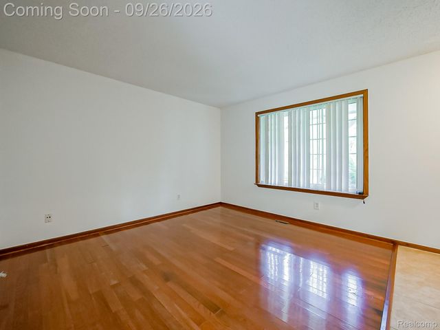 6995 Leytonstone Boulevard, West Bloomfield Charter Township, MI 48322