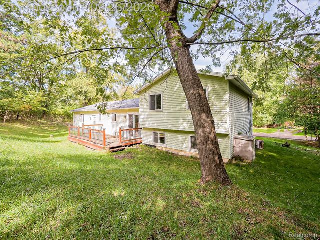 6995 Leytonstone Boulevard, West Bloomfield Charter Township, MI 48322