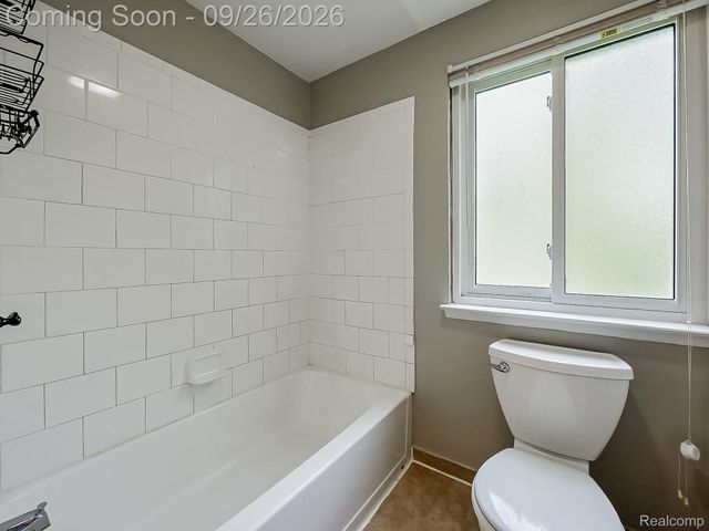 6995 Leytonstone Boulevard, West Bloomfield Charter Township, MI 48322