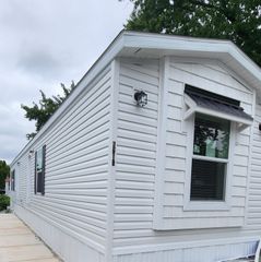 6216 Roger Lane 25, Hodgkins, IL 60525