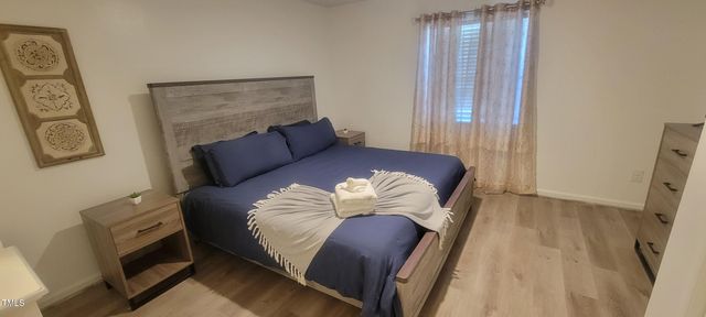 137 Kingsbury Drive, Chapel Hill, NC 27514