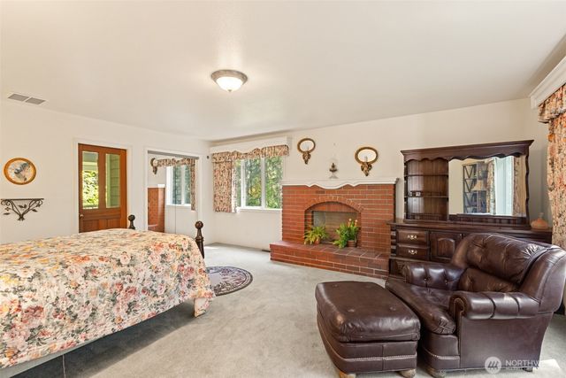 516 Gellor Road, Port Angeles, WA 98362