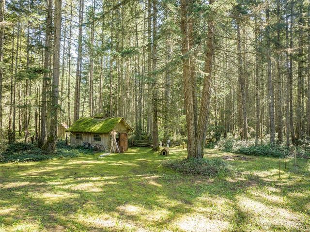 516 Gellor Road, Port Angeles, WA 98362