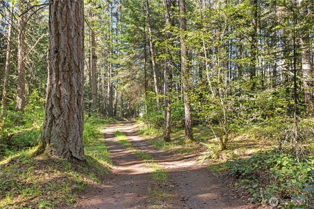 516 Gellor Road, Port Angeles, WA 98362