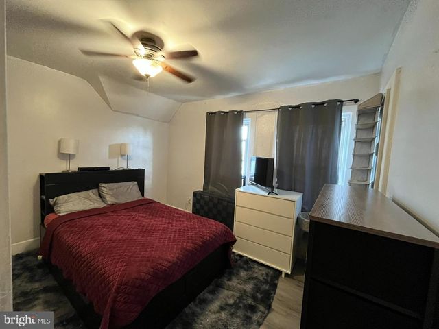 227 RIDGE RD, Claymont, DE 19703