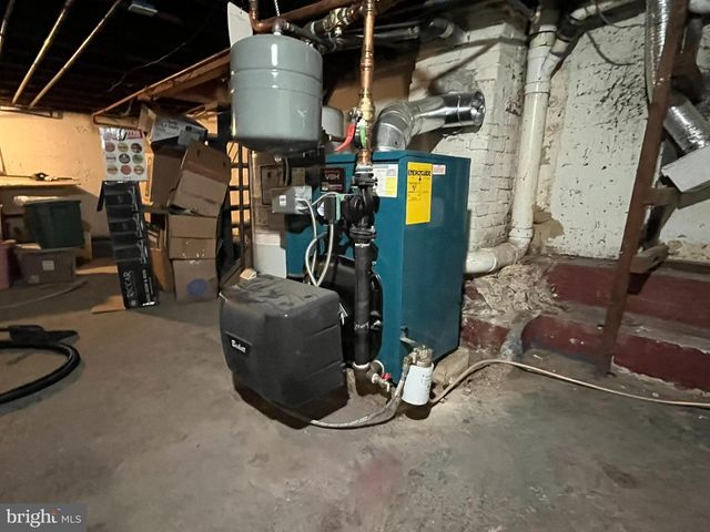 227 RIDGE RD, Claymont, DE 19703