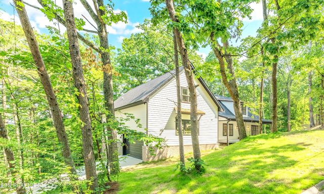 7600 GYNEVERE Drive, Knoxville, TN 37931