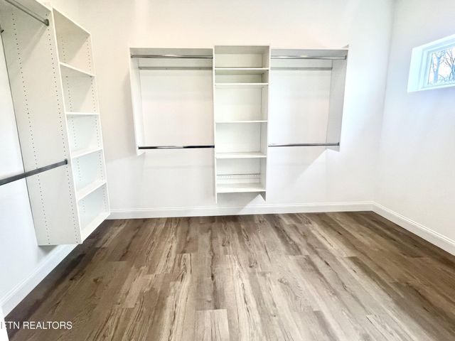 7600 GYNEVERE Drive, Knoxville, TN 37931