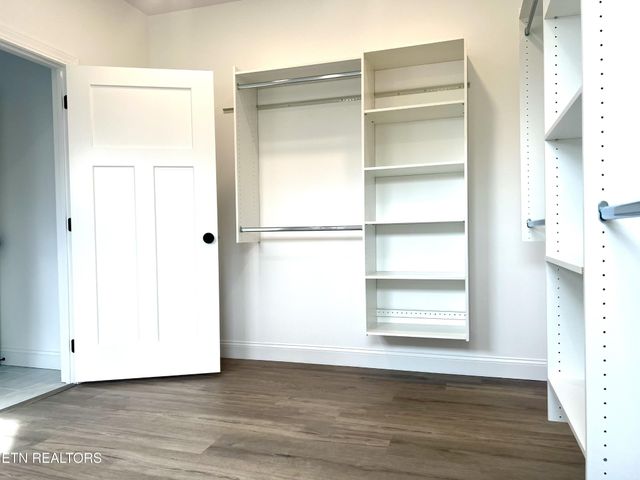 7600 GYNEVERE Drive, Knoxville, TN 37931