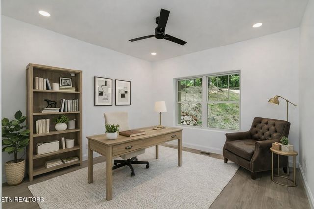 7600 GYNEVERE Drive, Knoxville, TN 37931