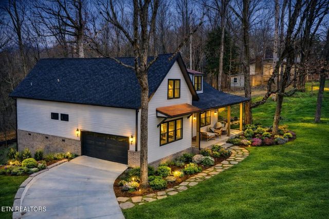 7600 GYNEVERE Drive, Knoxville, TN 37931