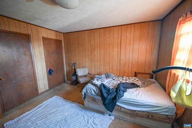 181 FORD AVE, Stanardsville, VA 22973