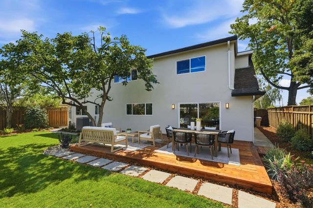 904 Del Monte Place, San Jose, CA 95117