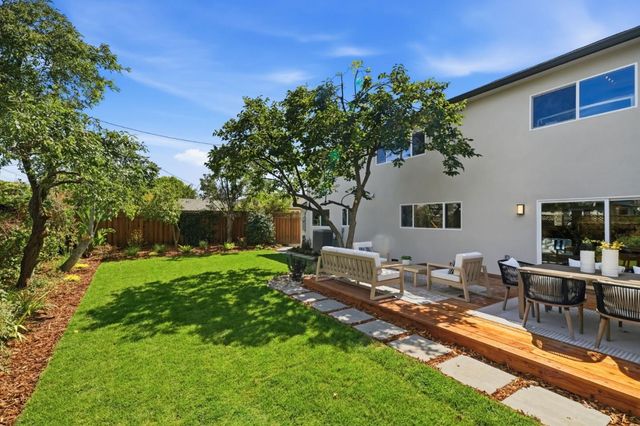 904 Del Monte Place, San Jose, CA 95117