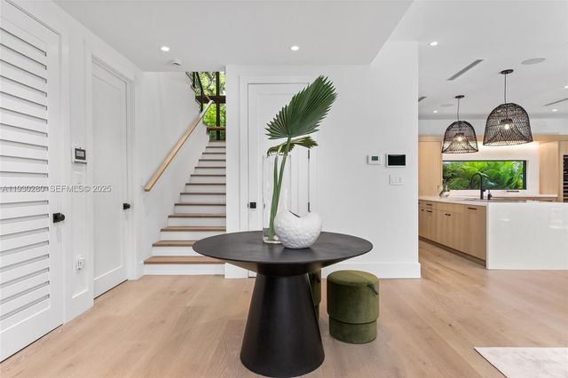 4024 Bonita Ave, Miami, FL 33133