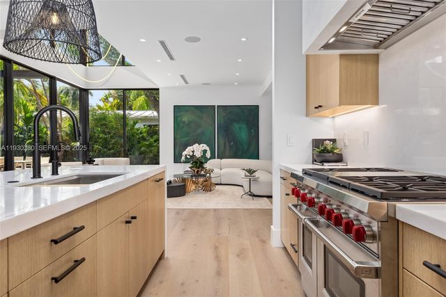 4024 Bonita Ave, Miami, FL 33133