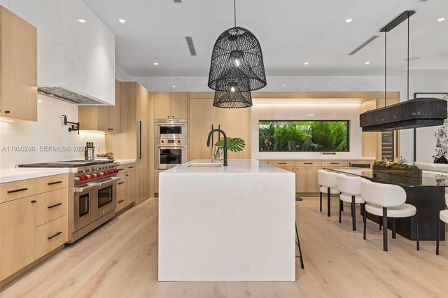 4024 Bonita Ave, Miami, FL 33133