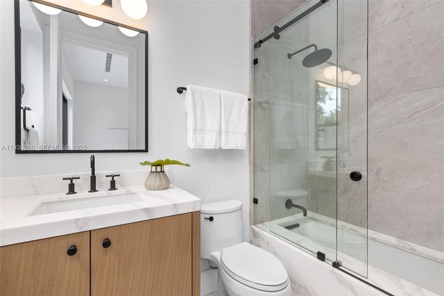 4024 Bonita Ave, Miami, FL 33133