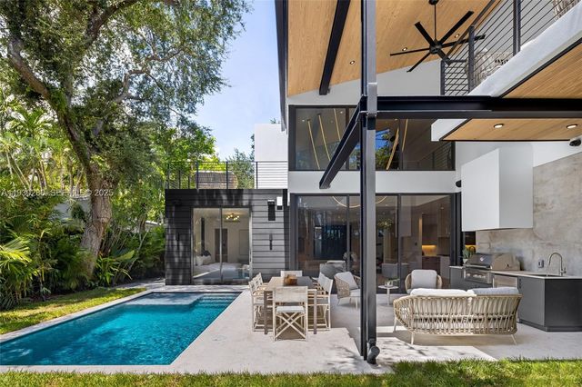 4024 Bonita Ave, Miami, FL 33133