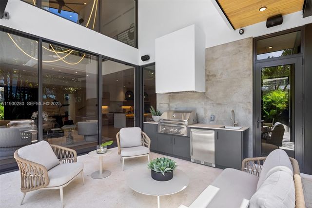 4024 Bonita Ave, Miami, FL 33133