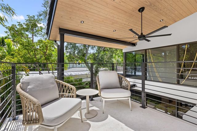 4024 Bonita Ave, Miami, FL 33133