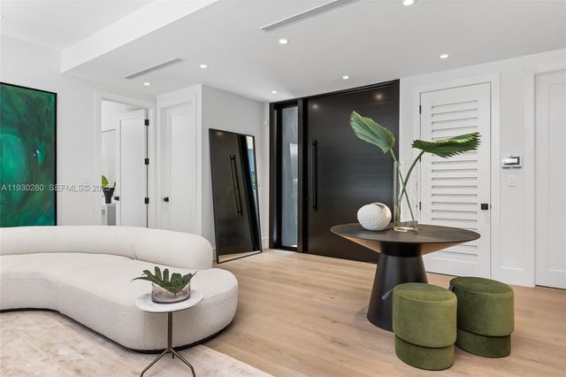 4024 Bonita Ave, Miami, FL 33133