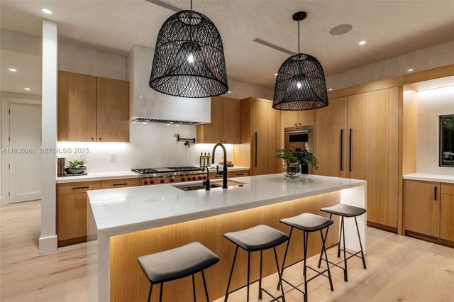 4024 Bonita Ave, Miami, FL 33133