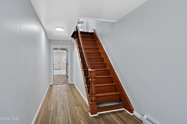 274 Livingston Avenue, Albany, NY 12210