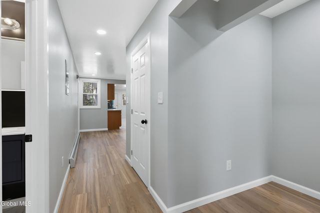 274 Livingston Avenue, Albany, NY 12210