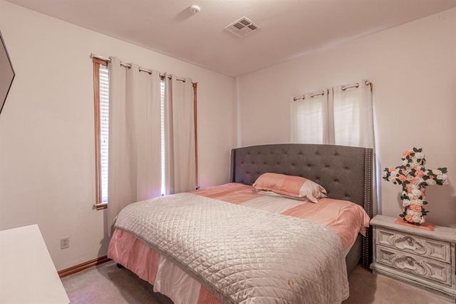 420 Living Springs Trail, Washington, OK 73093