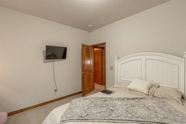 420 Living Springs Trail, Washington, OK 73093