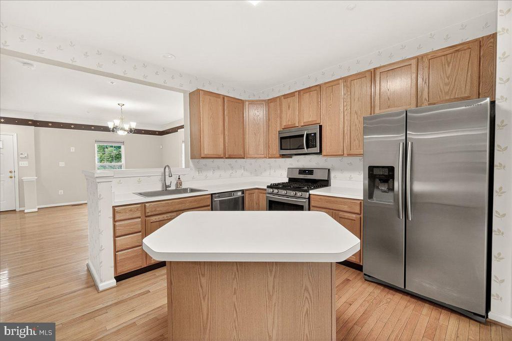 Image 14 of property listing at 1740 DERRS SQ E, Frederick, MD 21701