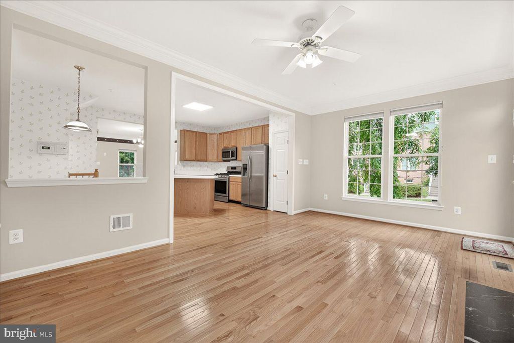 Image 19 of property listing at 1740 DERRS SQ E, Frederick, MD 21701