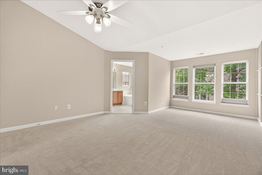 Image 22 of property listing at 1740 DERRS SQ E, Frederick, MD 21701