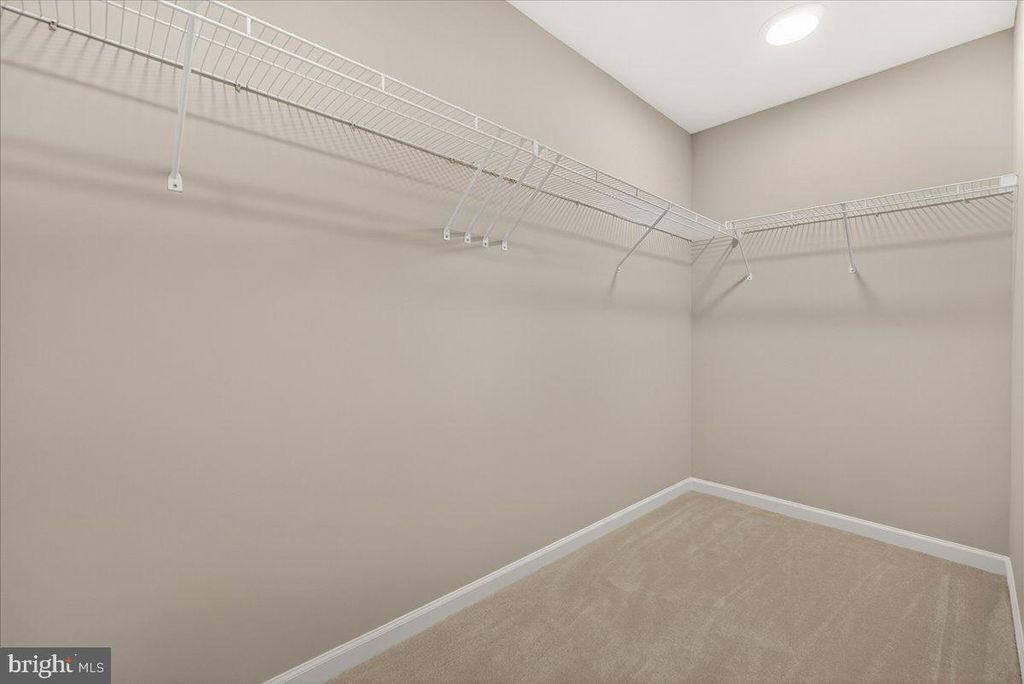 Image 24 of property listing at 1740 DERRS SQ E, Frederick, MD 21701