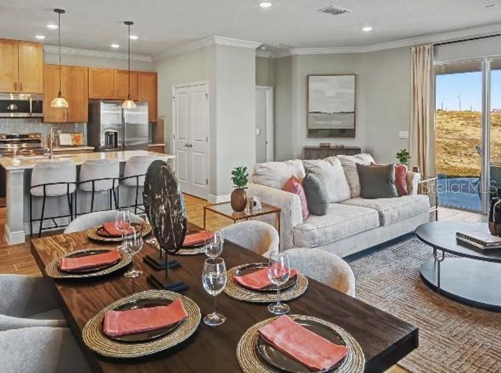 Image 12 of property listing at 600 BROADOAK DRIVE, Dundee, FL 33838