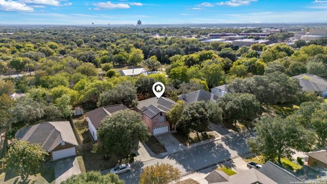 6430 Maverick Trail Dr, San Antonio, TX 78240