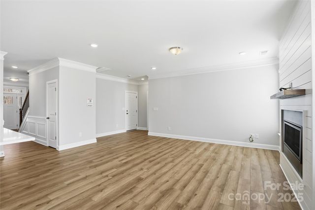 6027 Veld Court, Charlotte, NC 28215