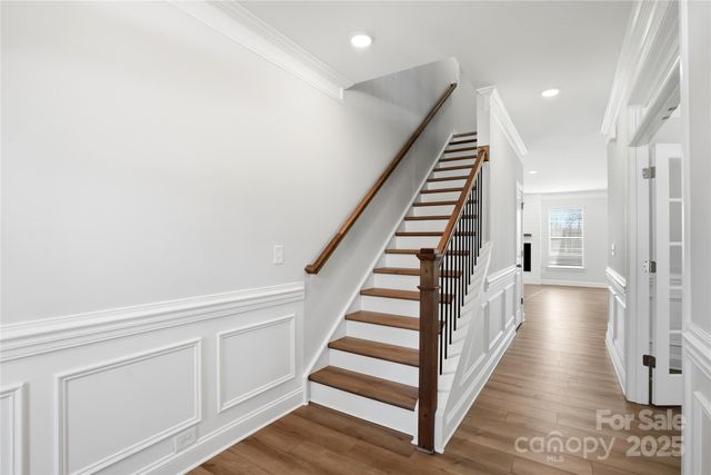 6027 Veld Court, Charlotte, NC 28215