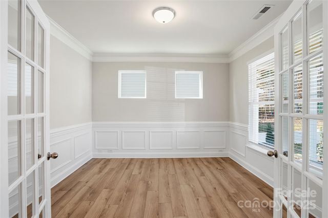 6027 Veld Court, Charlotte, NC 28215