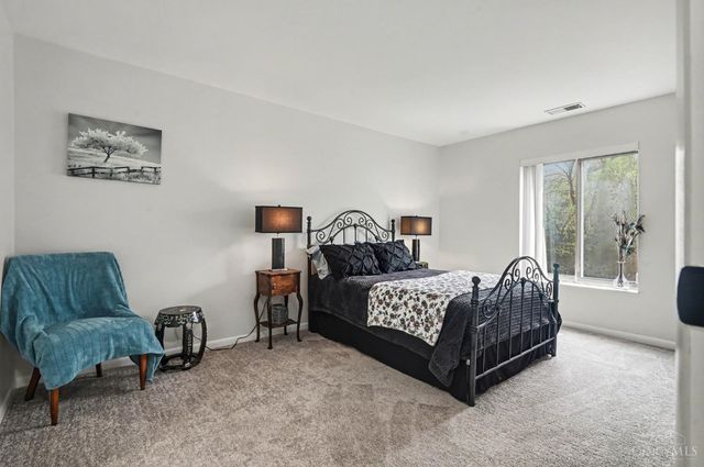 3004 Glenmore Avenue, Cincinnati, OH 45238