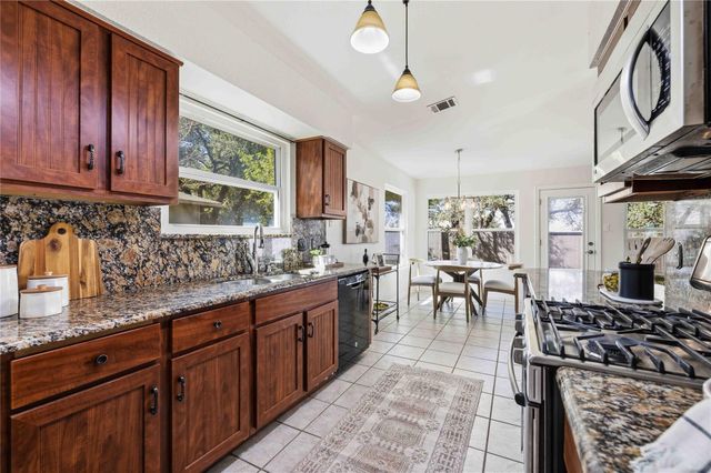 3115 Blazing Star TRL, Cedar Park, TX 78613